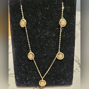 14k Gold Stationary Rose disc necklace